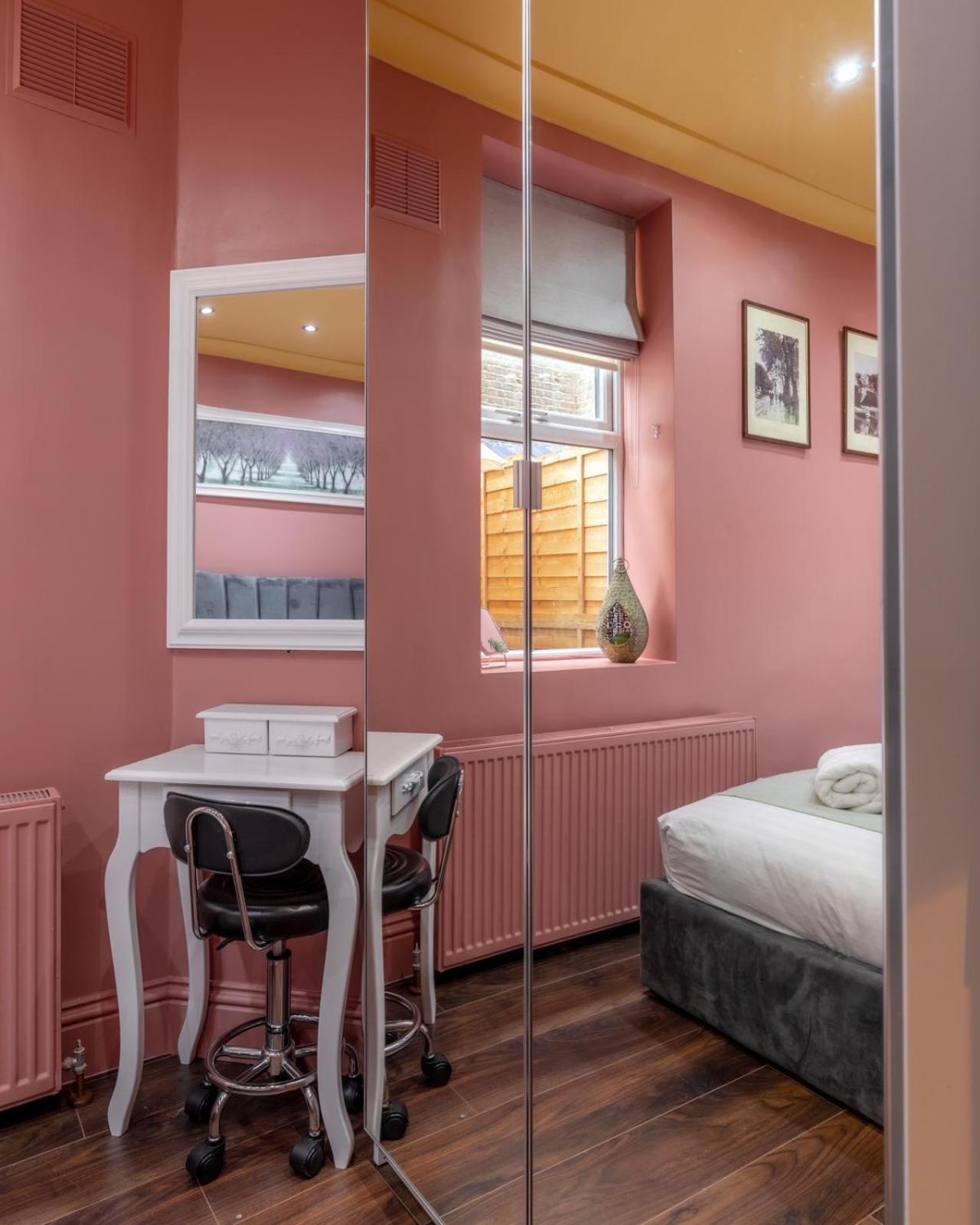 Stylish 2 Bedrooms Flat Sleeps 6 & Garden London Zone 2 Cls Central Buitenkant foto