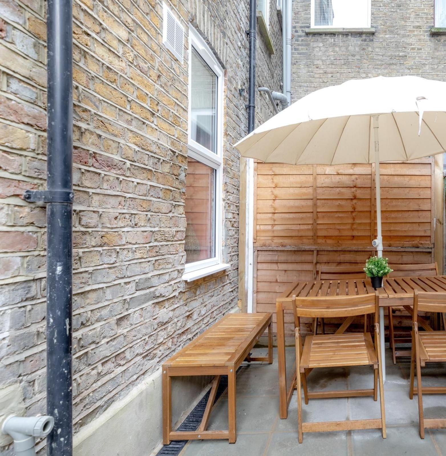 Stylish 2 Bedrooms Flat Sleeps 6 & Garden London Zone 2 Cls Central Buitenkant foto